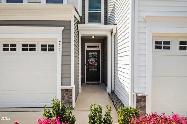 $375,000 | 743 Creekway Drive, Fuquay-Varina, NC 27526