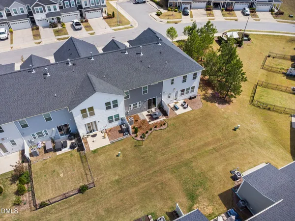 $375,000 | 743 Creekway Drive, Fuquay-Varina, NC 27526