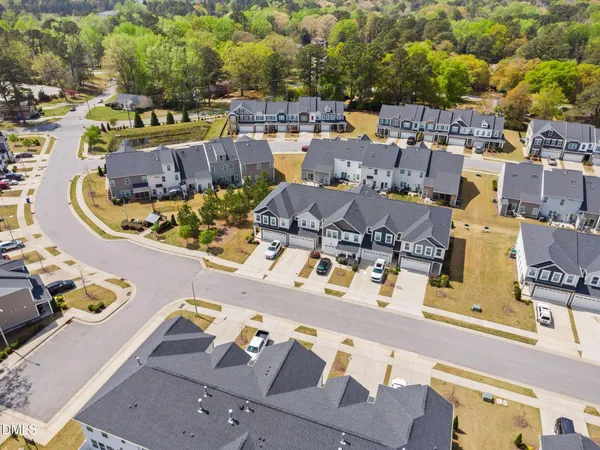 $375,000 | 743 Creekway Drive, Fuquay-Varina, NC 27526