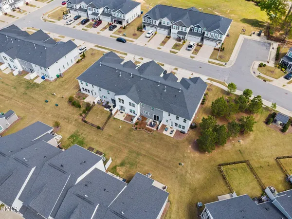$375,000 | 743 Creekway Drive, Fuquay-Varina, NC 27526