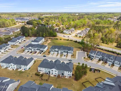 $375,000 | 743 Creekway Drive, Fuquay-Varina, NC 27526