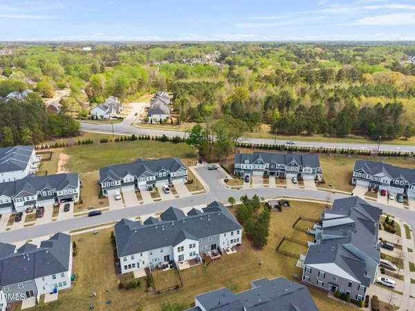 $375,000 | 743 Creekway Drive, Fuquay-Varina, NC 27526