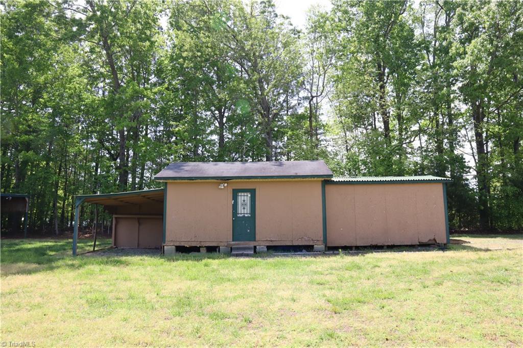 437 Jackson Hill Road Denton, NC 27239 - Photo 5 of 29 Gallery Image 5
