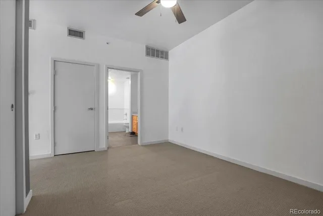 a view of parking area