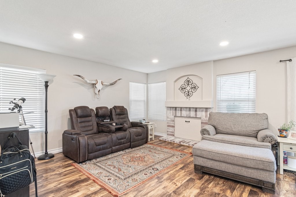 8774 Morninglight Circle Riverside, CA 92508 - Photo 5 of 65