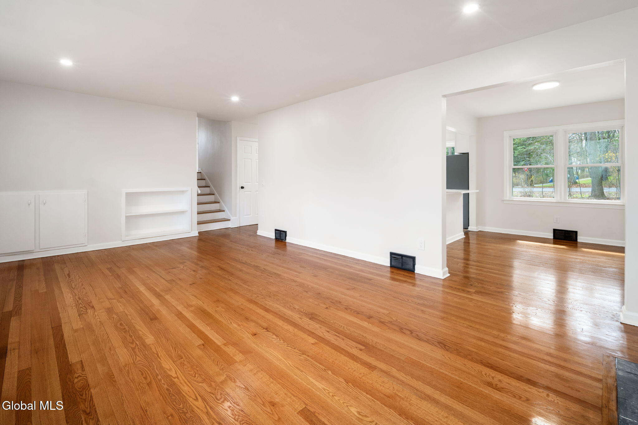 1030 Atateka Road Niskayuna, NY 12309 - Photo 18 of 44 7-1030AtatekaRd_07