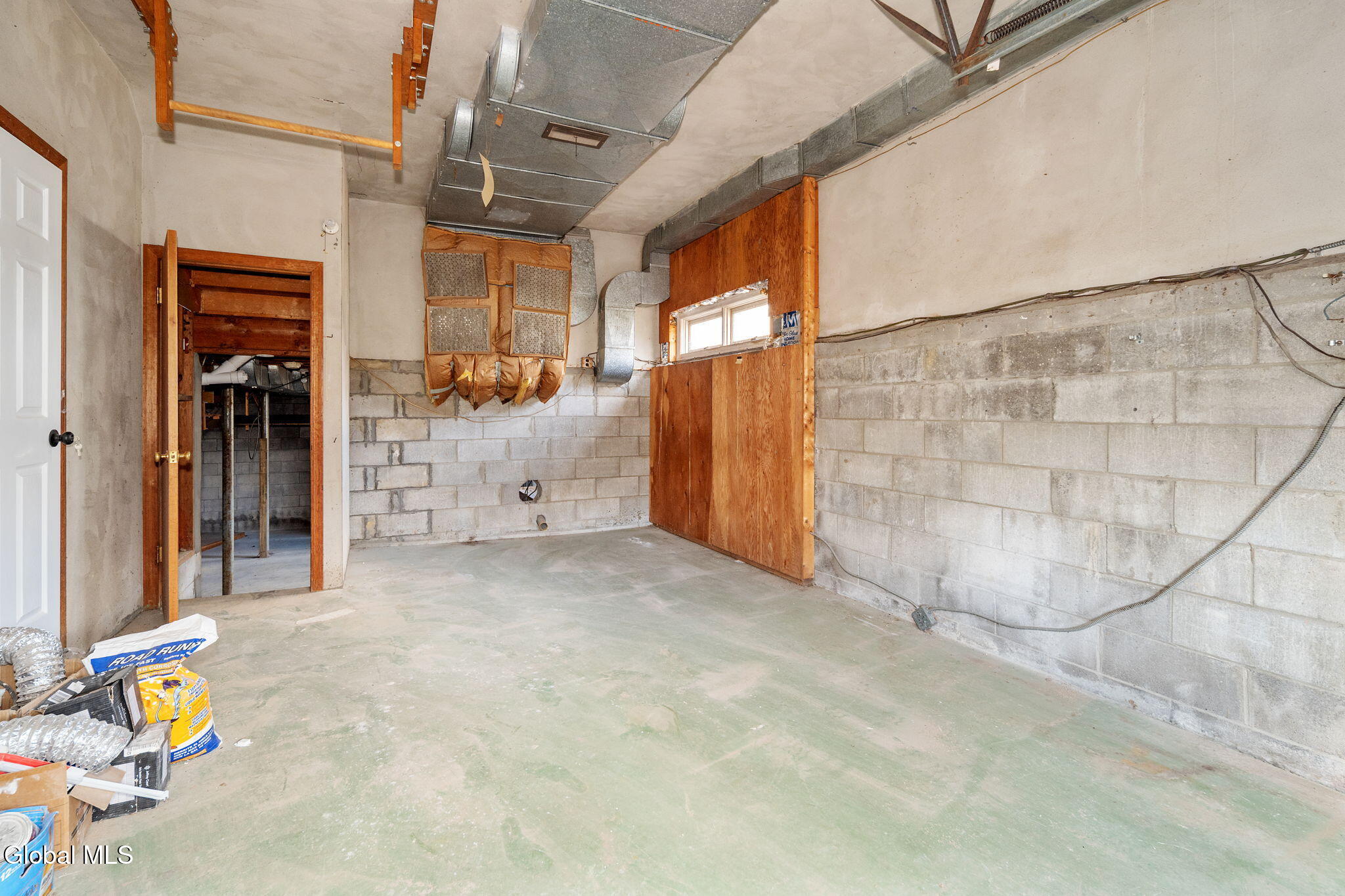 1030 Atateka Road Niskayuna, NY 12309 - Photo 37 of 44 37-1030AtatekaRd_37