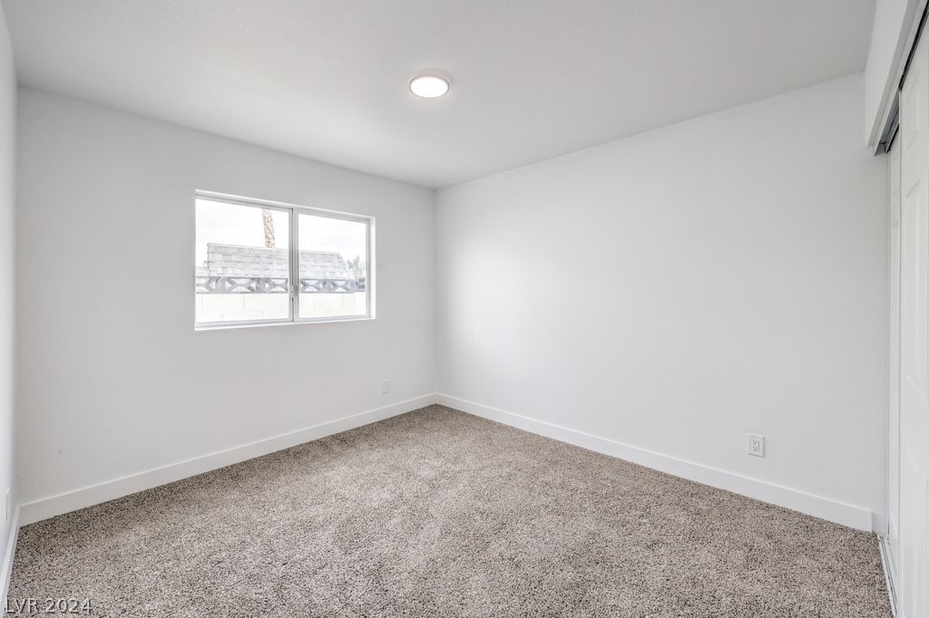 4092 Ridgewood Avenue Las Vegas, NV 89120 - Photo 28 of 41