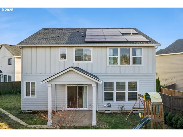 $769,900 | 11788 Southeast Horse Tail Fls Way, Happy Valley, OR 97086