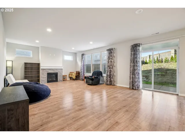 $769,900 | 11788 Southeast Horse Tail Fls Way, Happy Valley, OR 97086