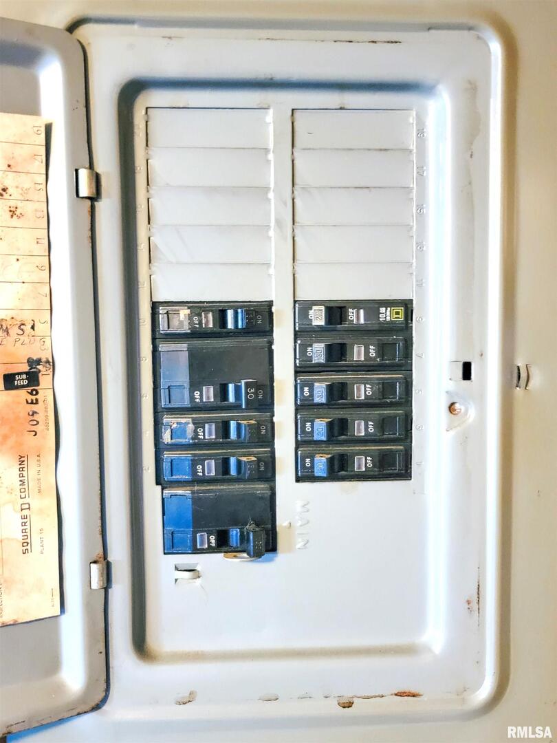 113 Mead Street Southwest Clay City, IL 62824 - Photo 49 of 61