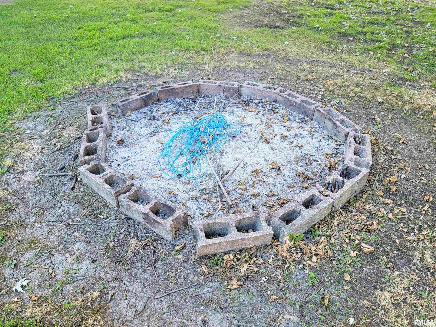 113 Mead Street Southwest Clay City, IL 62824 - Photo 56 of 61