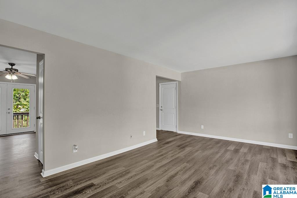 3070 Wenonah Park Road Southwest Birmingham, AL 35211 - Photo 2 of 11