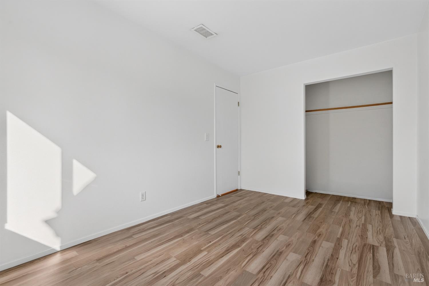 1713 Las Pravadas Court Santa Rosa, CA 95409 - Photo 13 of 32