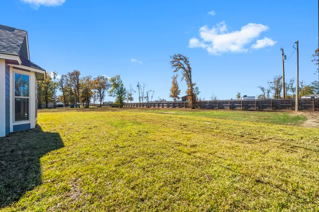 $345,000 | 171 Pearl Court, Onalaska, TX 77360