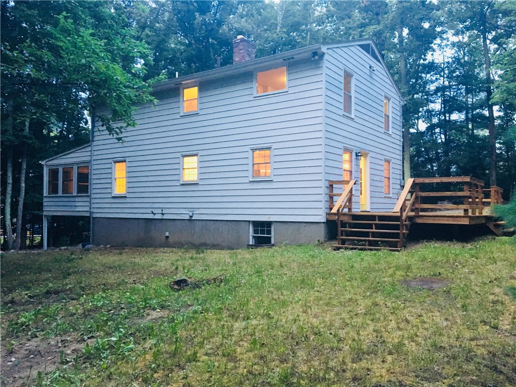 82 Little Pond County Road Cumberland, RI 02864 - Photo 5 of 37