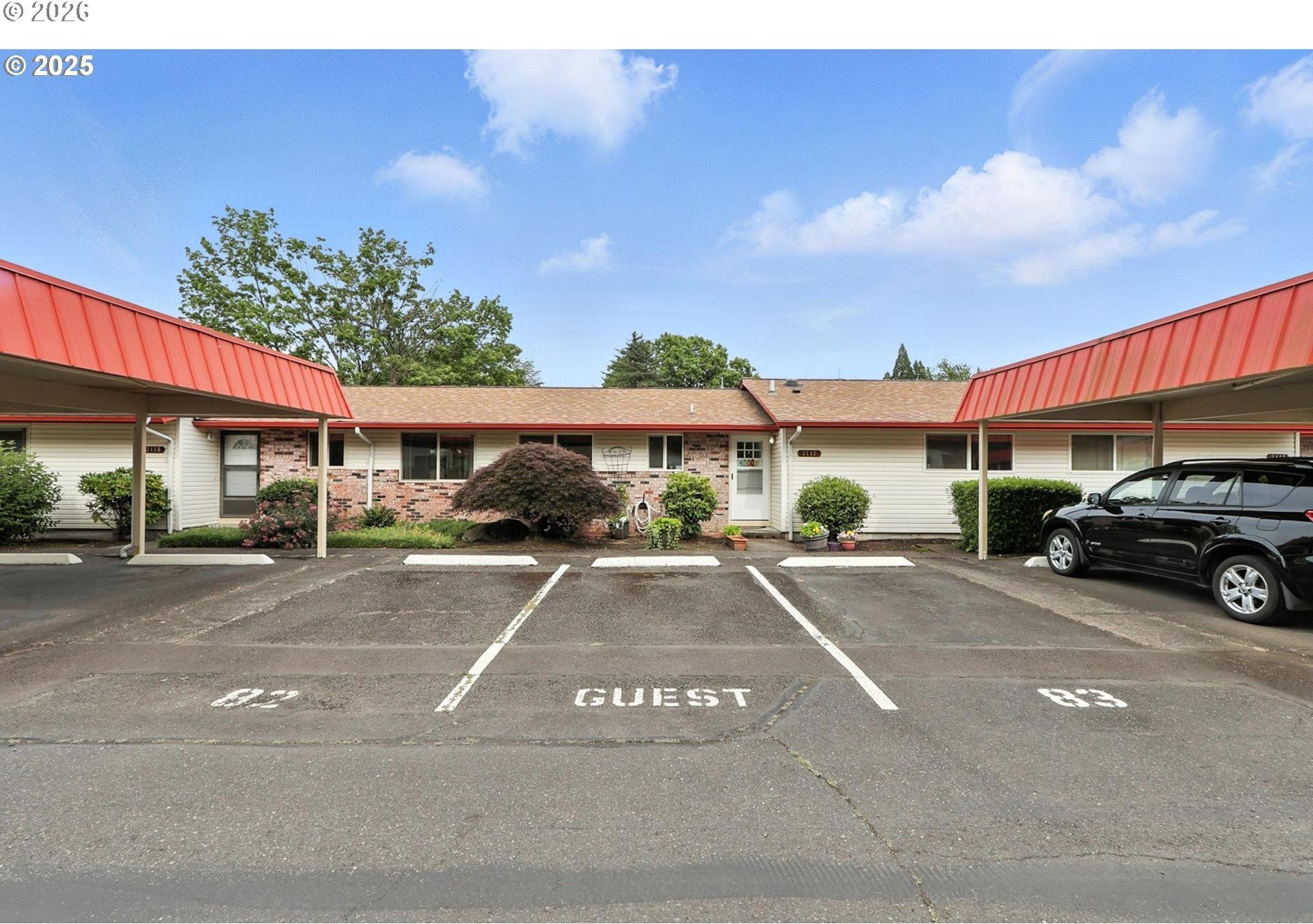2112 Southeast 148th Place Portland, OR 97233 - Photo 2 of 26 Gallery Image 2