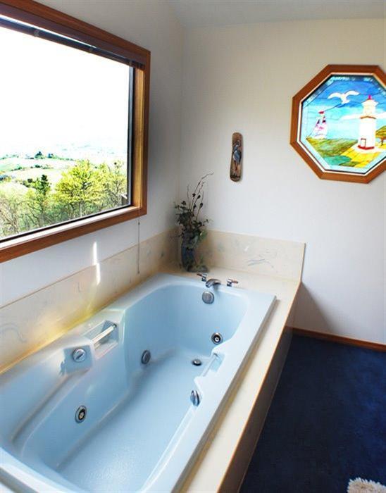 4868 Pioneer Road Medford, OR 97501 - Photo 19 of 35 Additional Photo