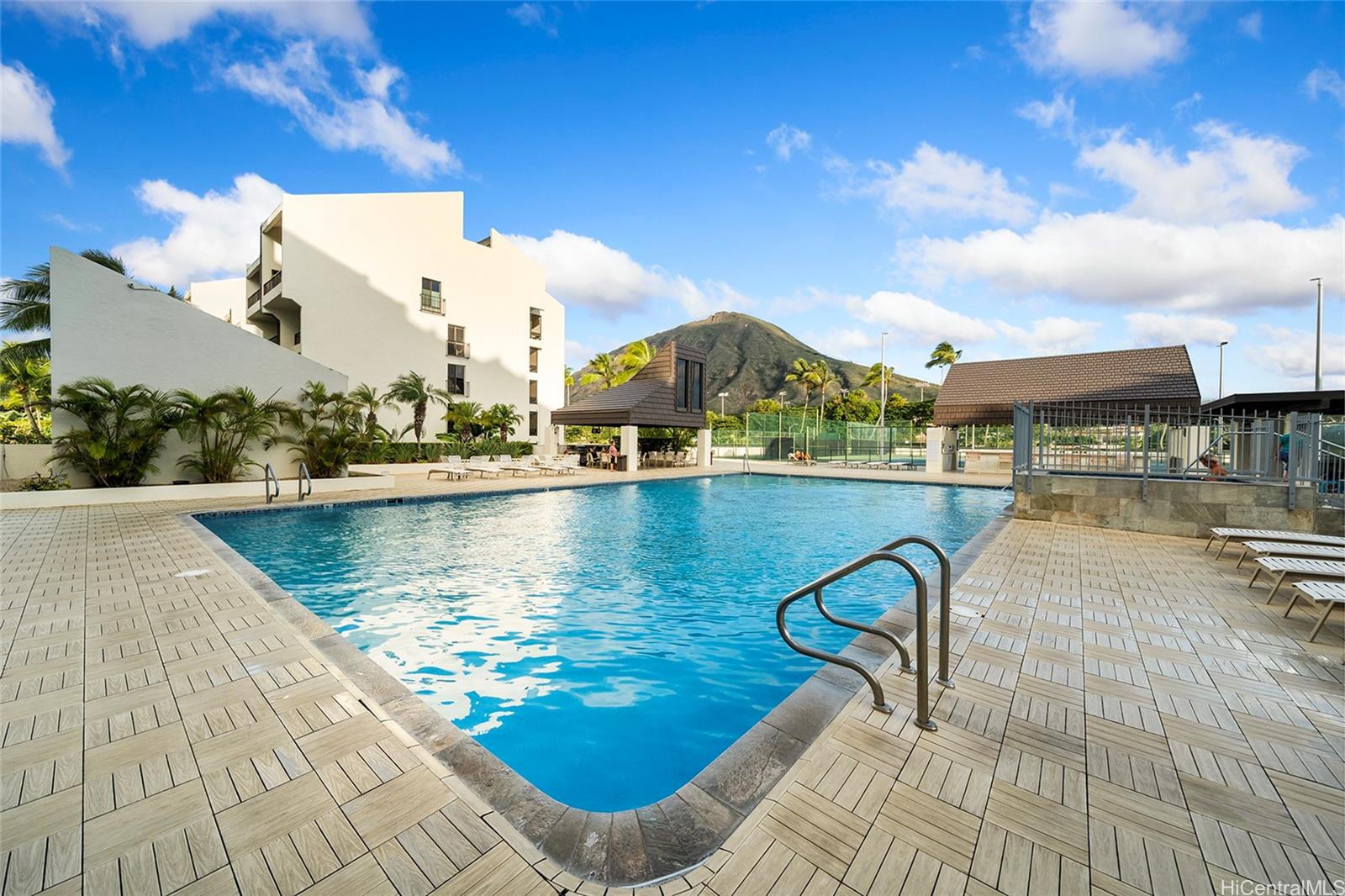 500 Lunalilo Home Road, Unit 26L Honolulu, HI 96825 - Photo 15 of 24 a view of a lake with a terrace