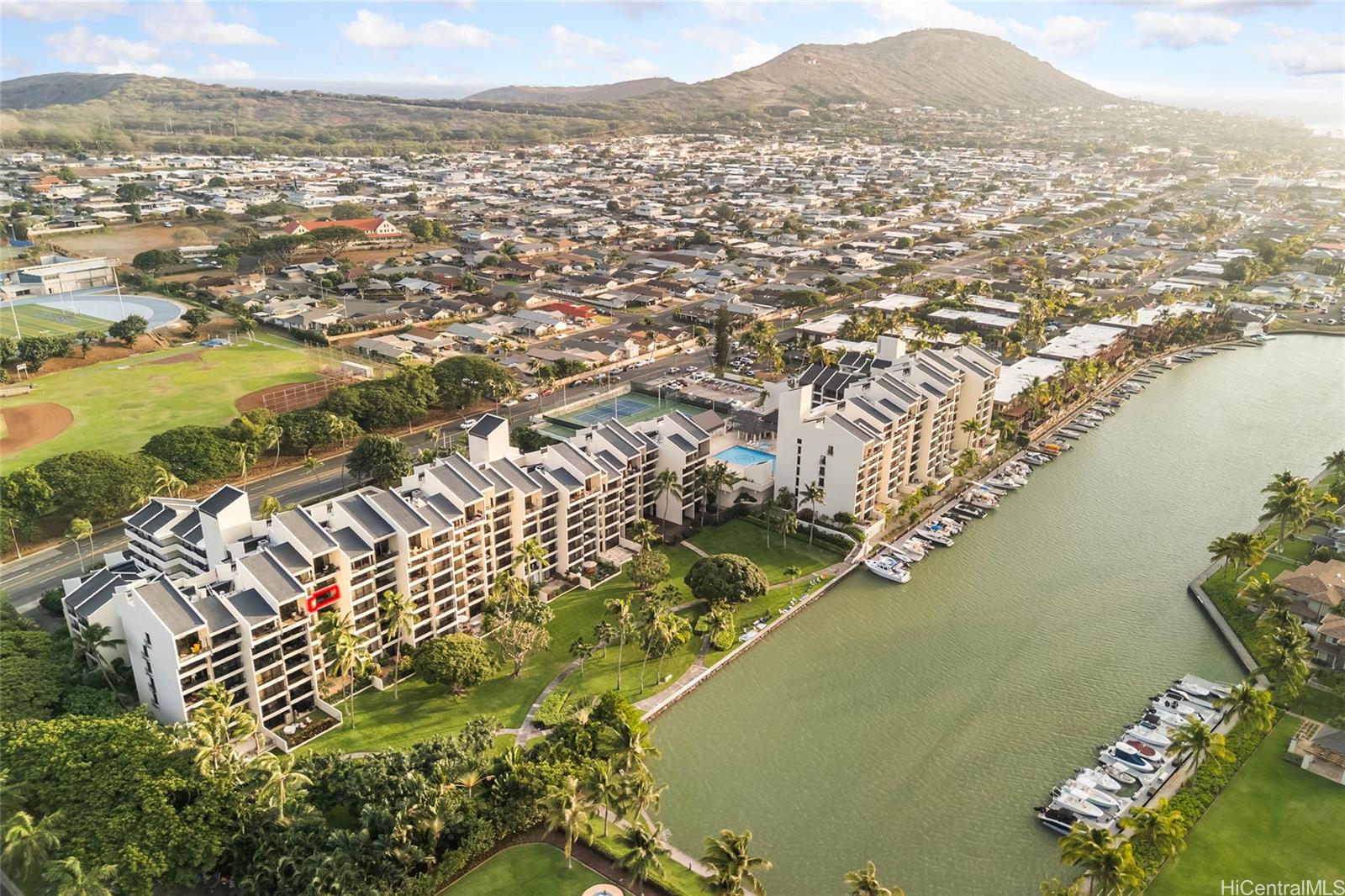 500 Lunalilo Home Road, Unit 26L Honolulu, HI 96825 - Photo 19 of 24 a view of a city with ocean view
