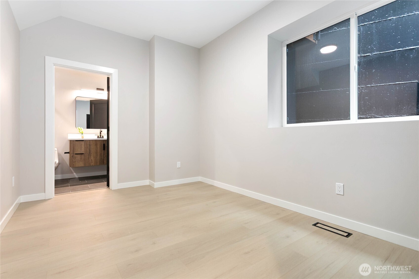 8 Valley View Circle Bellingham, WA 98229 - Photo 30 of 39