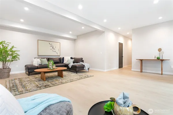 $825,000 | 8 Valley View Circle, Bellingham, WA 98229