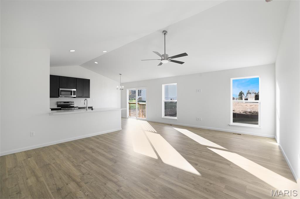 1012 Braid Trl Drive Union, MO 63084 - Photo 4 of 19