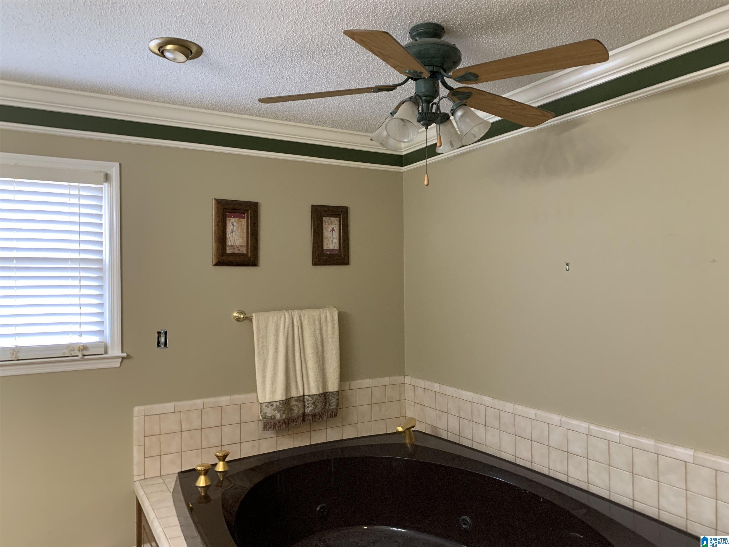 880 Whisenant Road Ohatchee, AL 36271 - Photo 17 of 32