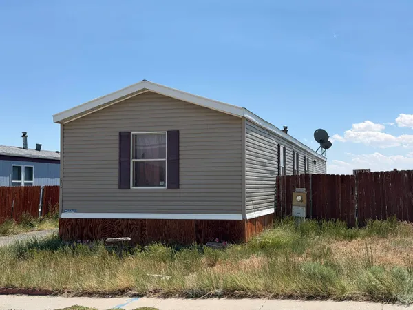 $55,000 | 802 Apple, Rawlins, WY 82301