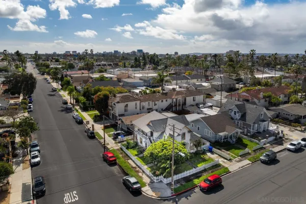$1,050,000 | 4496 Campus Avenue, San Diego, CA 92116