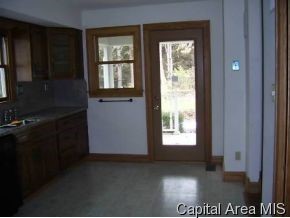 4047 Larkspur Lane Springfield, IL 62711 - Photo 6 of 12 Gallery Image 6