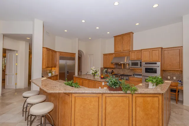 $1,550,000 | 38111 Tandika Trail North, Palm Desert, CA 92211