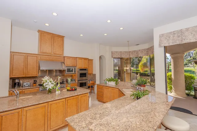 $1,550,000 | 38111 Tandika Trail North, Palm Desert, CA 92211