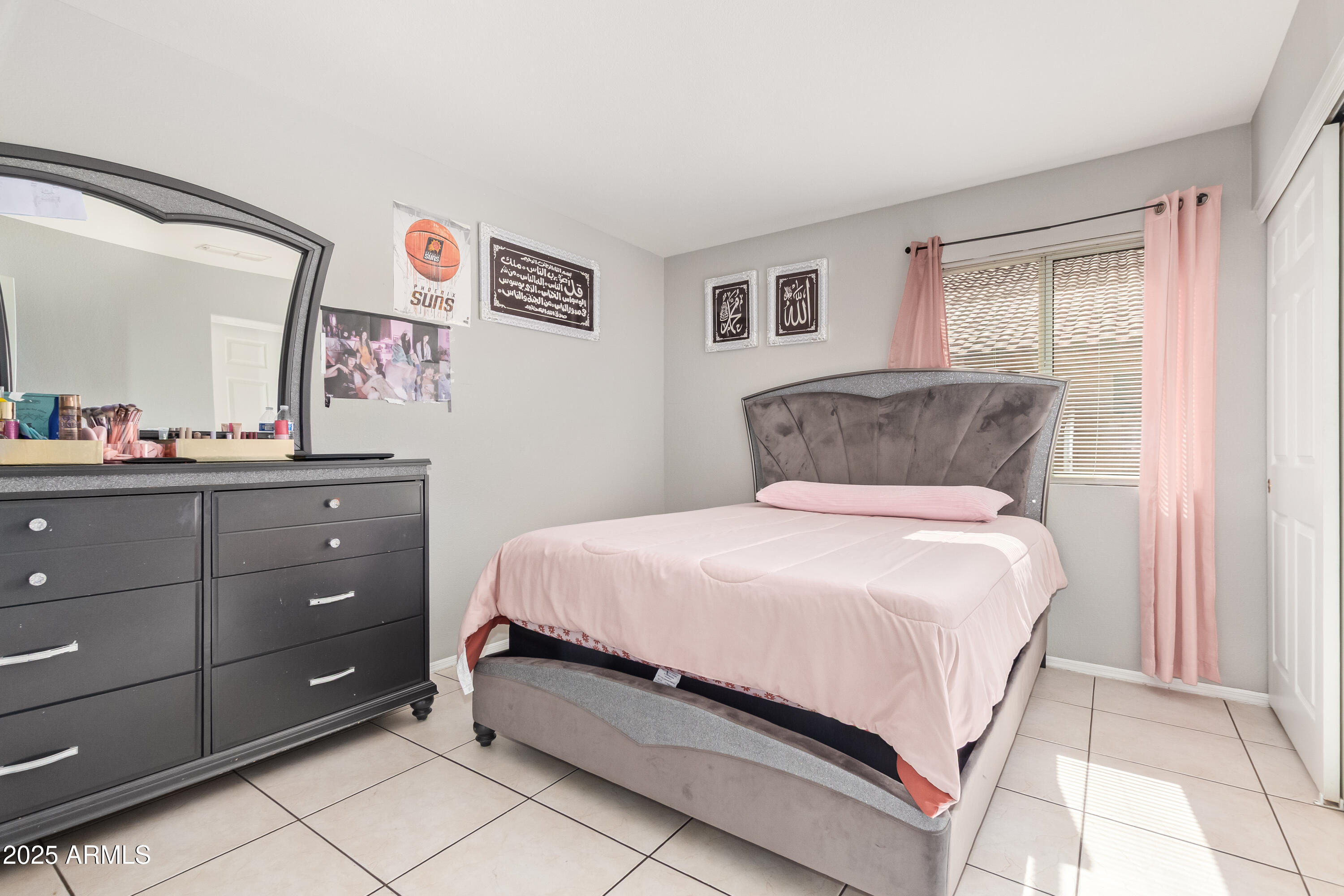 3935 West Charter Oak Road Phoenix, AZ 85029 - Photo 14 of 18 IMG_3939