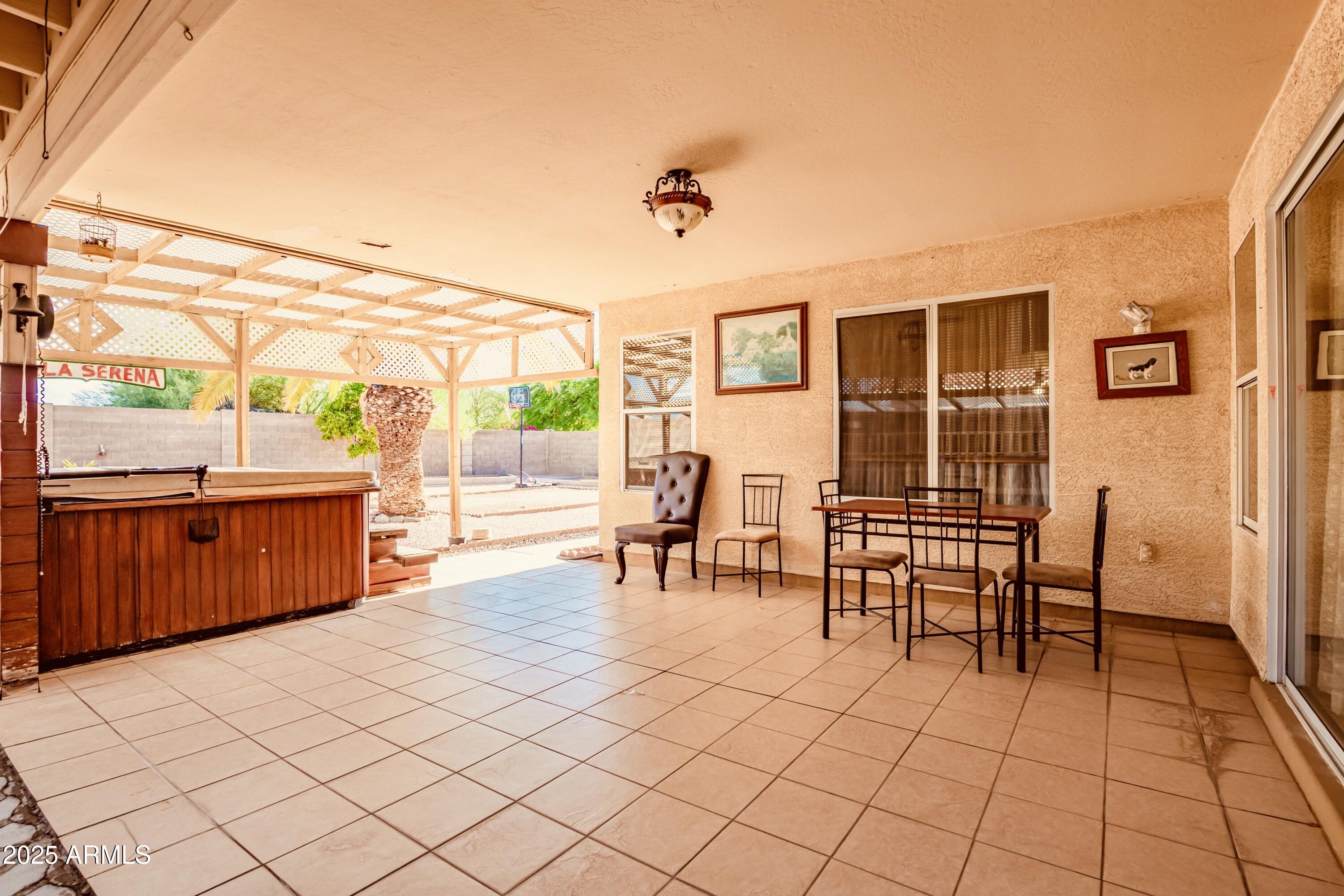 3935 West Charter Oak Road Phoenix, AZ 85029 - Photo 5 of 18 IMG_3942