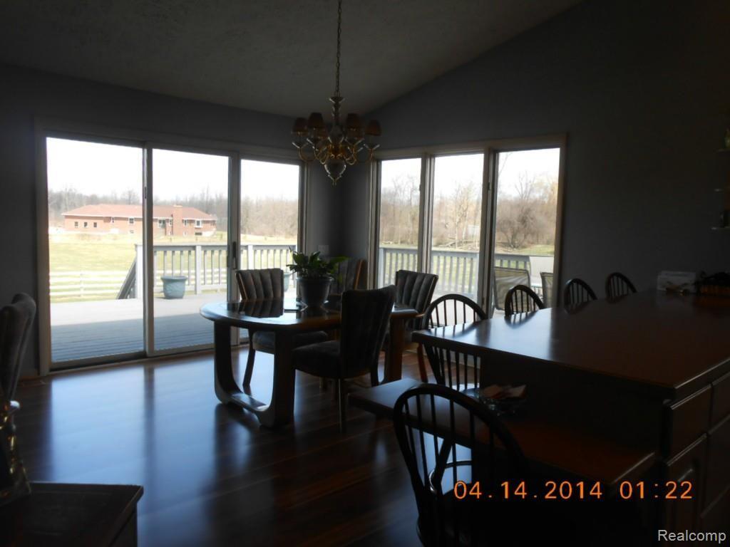 899 Thayer Road Ortonville, MI 48462 - Photo 11 of 21 DSCN2570.jpg
