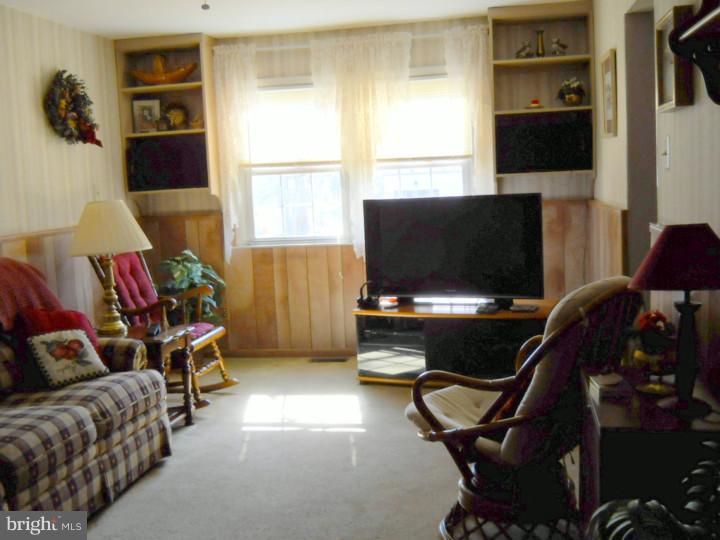 115 Elkins Road Cherry Hill, NJ 08034 - Photo 4 of 14