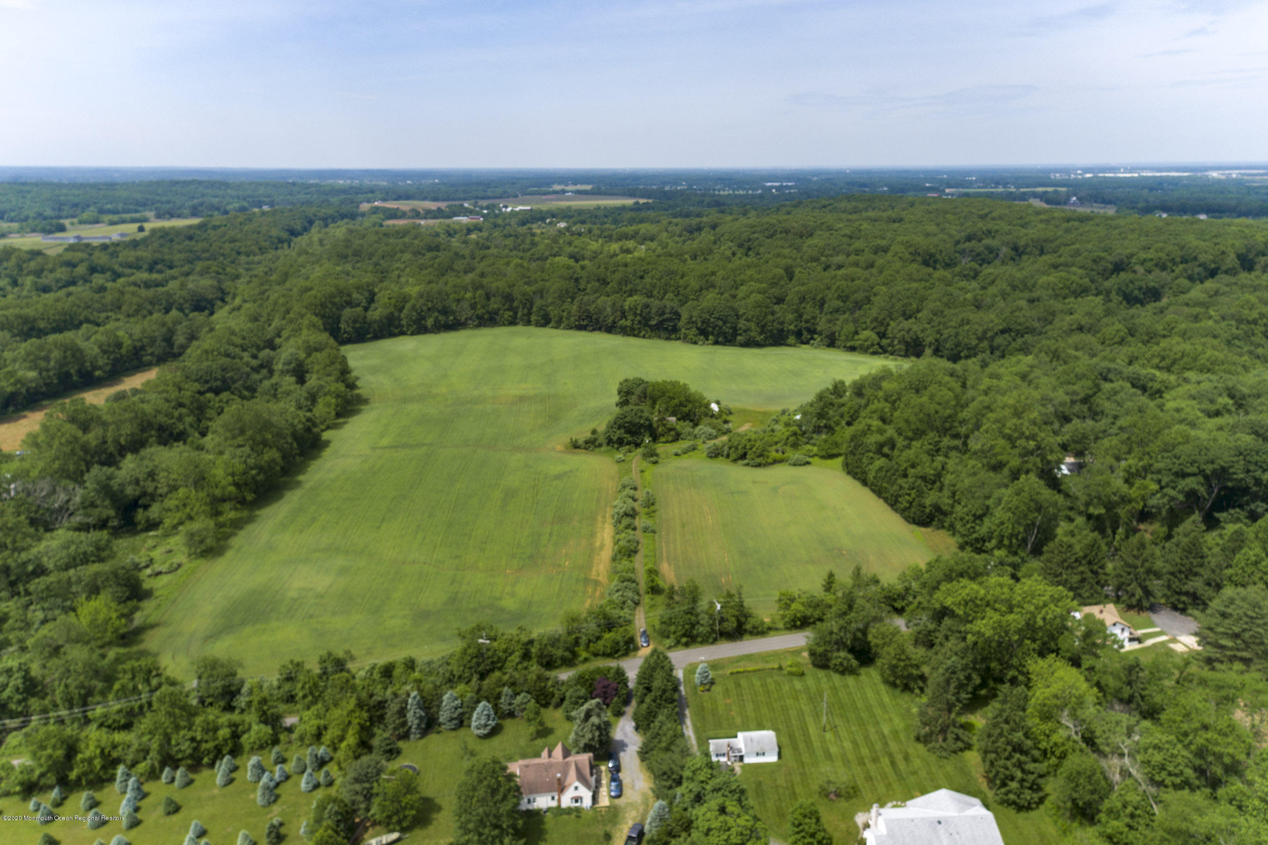 31 Chambers Road Cream Ridge, NJ 08514 - Photo 1 of 14 Front_1b