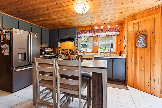 $550,000 | 39 Tilton Pond Road, Fayette, ME 04349