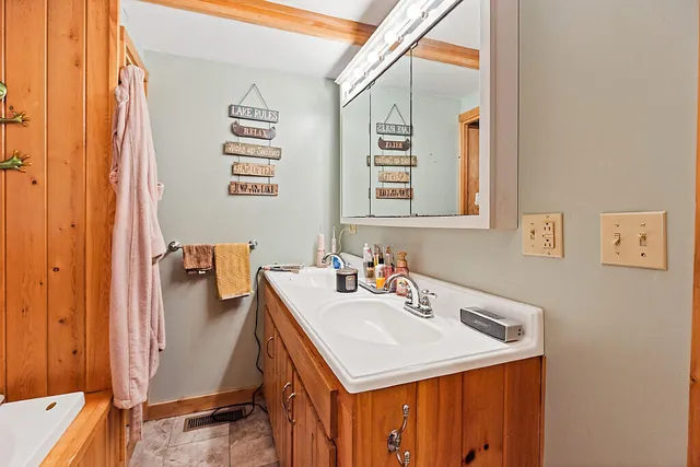 $550,000 | 39 Tilton Pond Road, Fayette, ME 04349