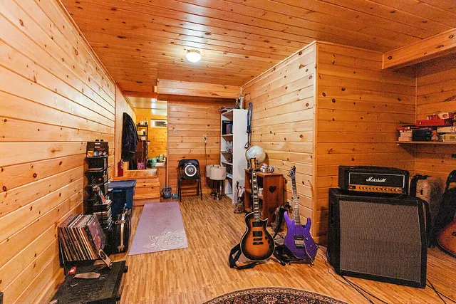 $550,000 | 39 Tilton Pond Road, Fayette, ME 04349