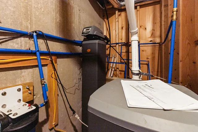 $550,000 | 39 Tilton Pond Road, Fayette, ME 04349