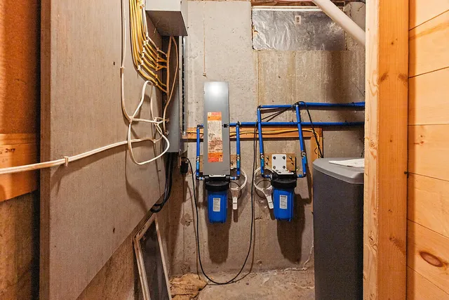 $550,000 | 39 Tilton Pond Road, Fayette, ME 04349