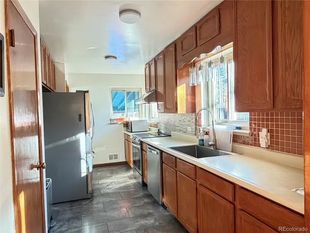 $3,300 | 2670 South Josephine Street, Denver, CO 80210