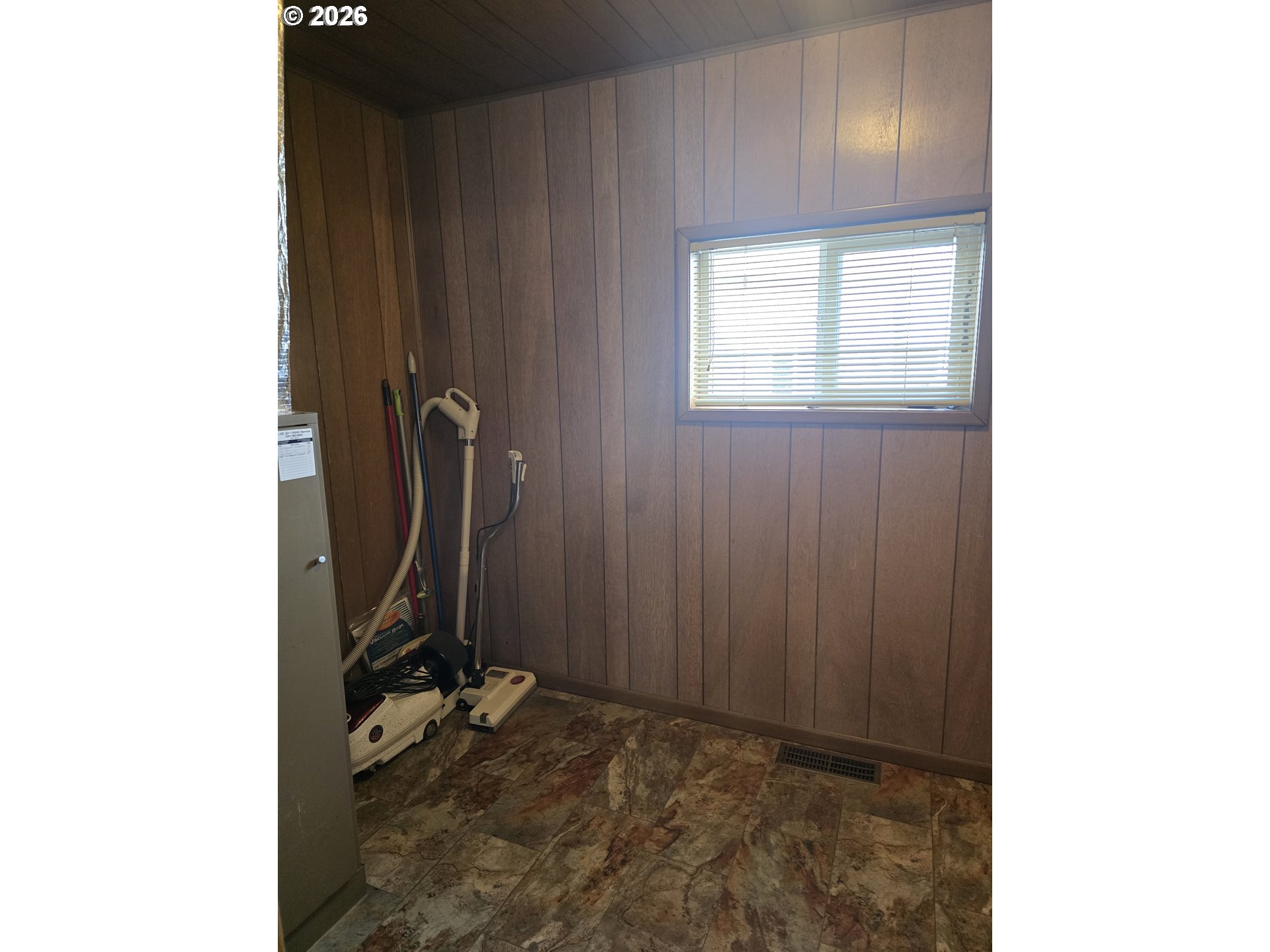 403 Southwest Depot Street Enterprise, OR 97828 - Photo 18 of 27 a view of a workspace