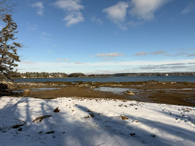 10 Point Road Steuben, ME 04680 - Photo 6 of 23 1701969845959