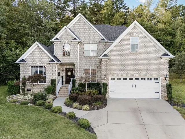 $450,000 | 110 Deerfield Place, Archdale, NC 27263