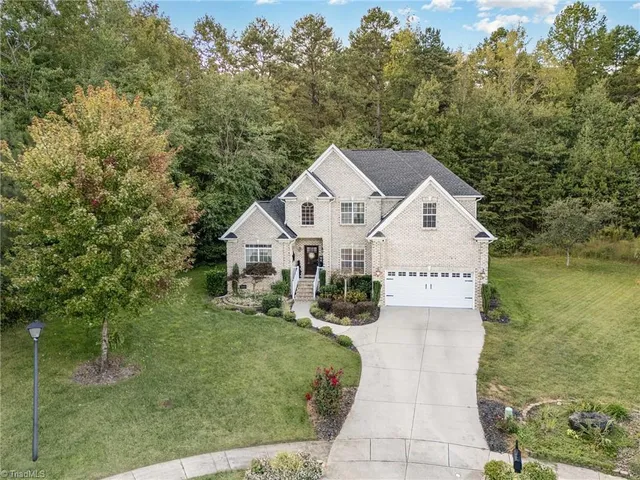 $450,000 | 110 Deerfield Place, Archdale, NC 27263