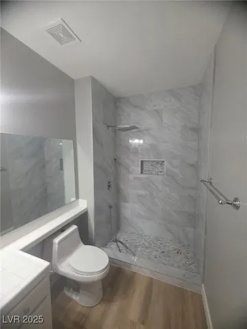 $1,900 | 5250 South Rainbow Boulevard, Unit 2181, Las Vegas, NV 89118