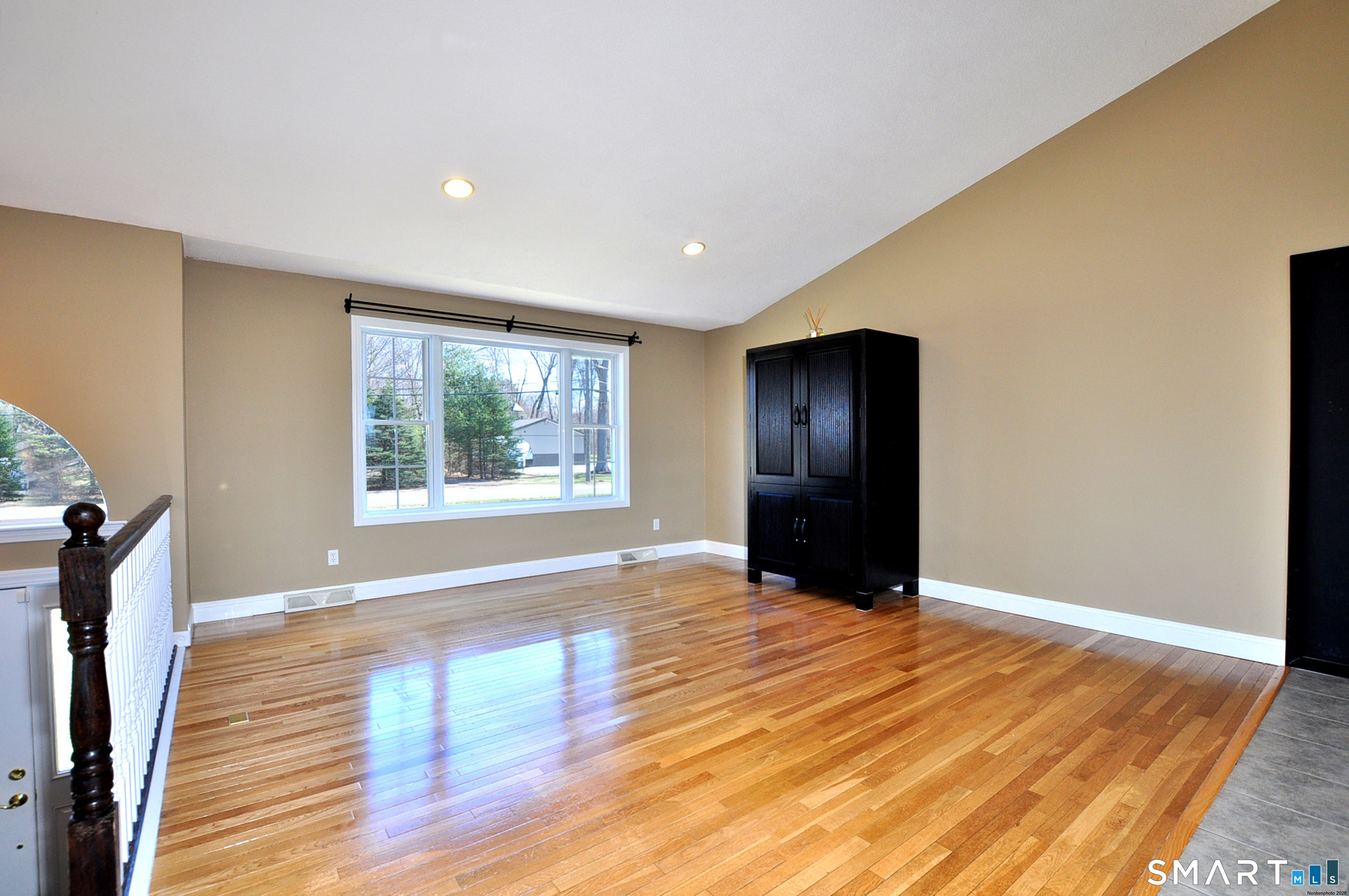 196 Jobs Hill Road Ellington, CT 06029 - Photo 11 of 40